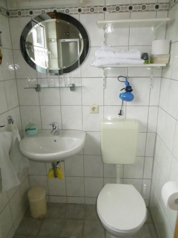 Haus Simon Apartment Blankenrath Bagian luar foto